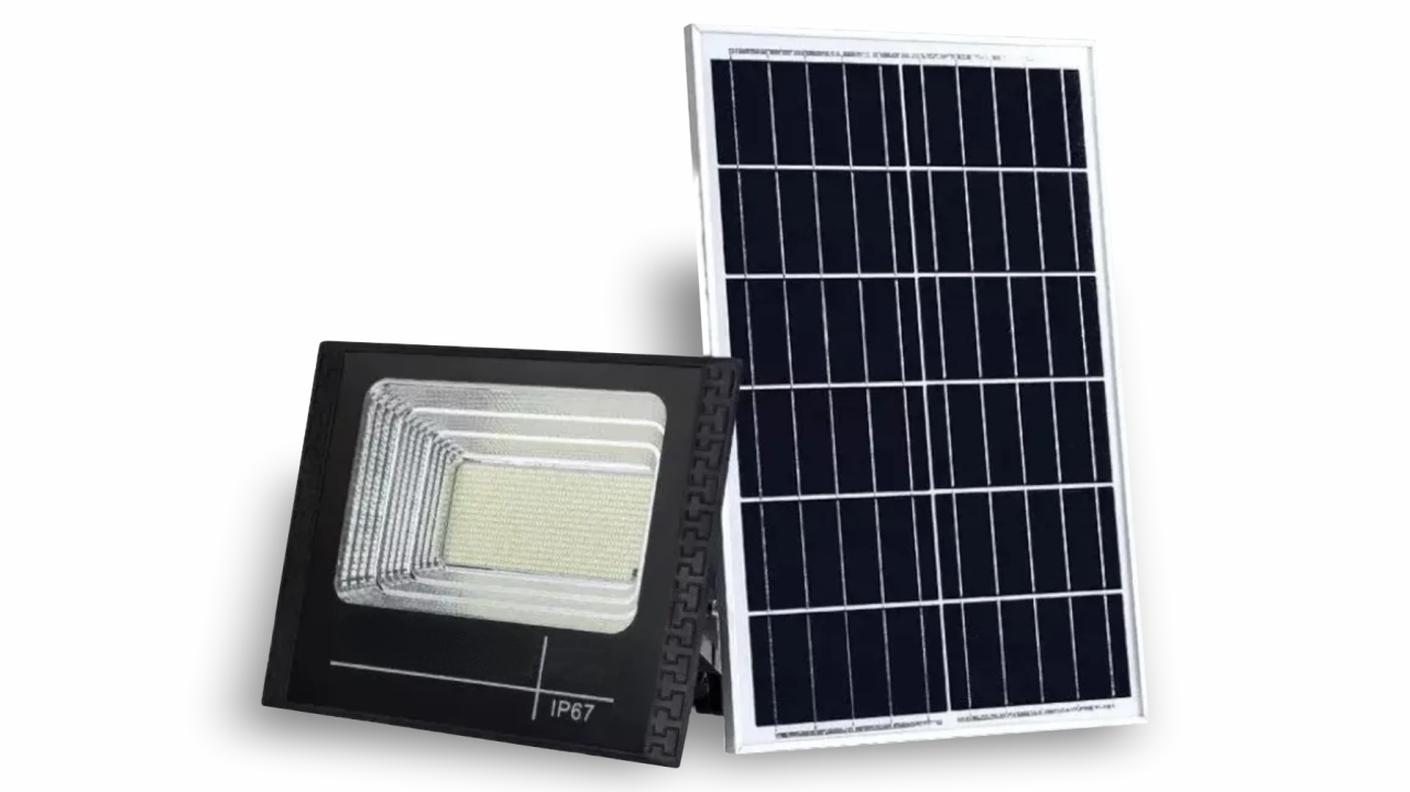 Reflector solar con panel